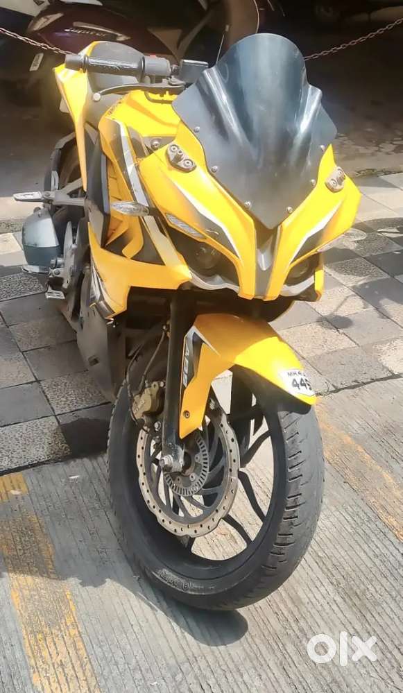 Urgent Sell: Pulsar RS200, Used By Doctor,