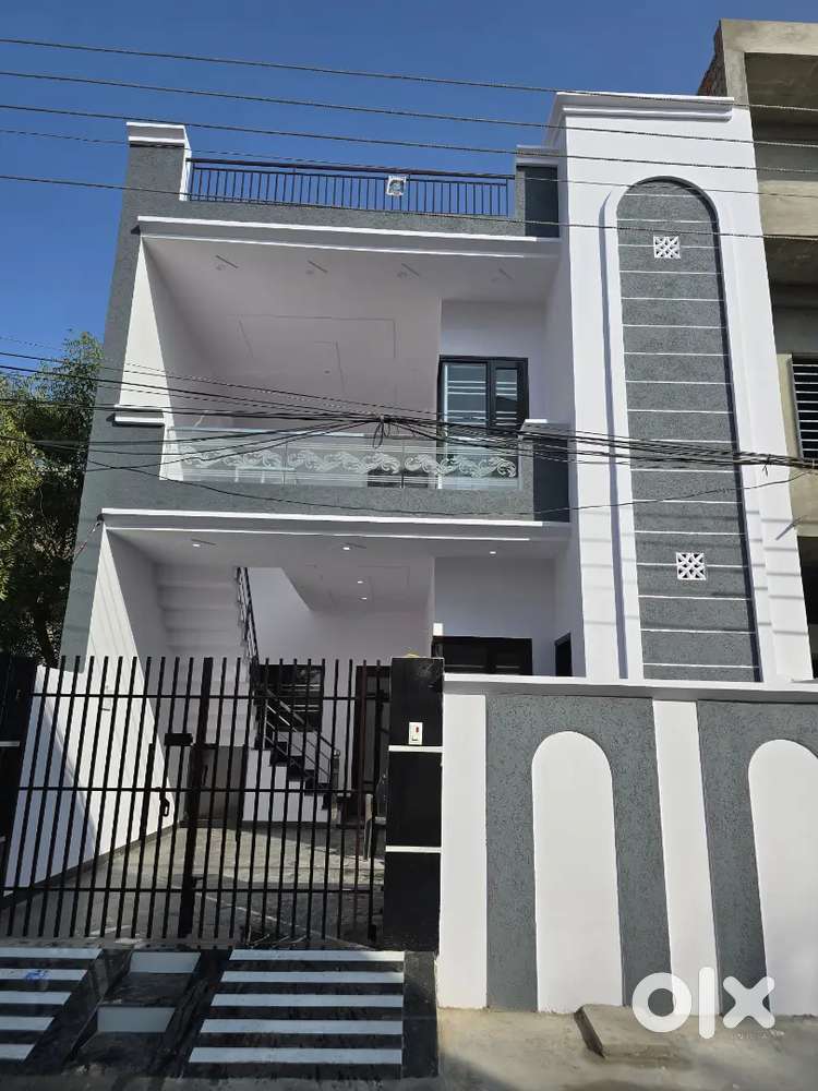 New project 
22.5×60
150 gaz 
Location 
National colony gali no 12