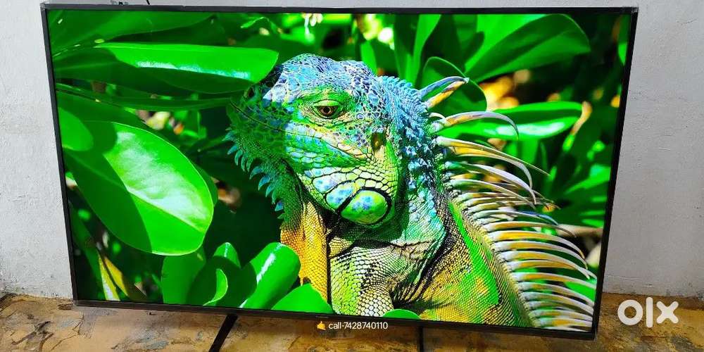 New 4k 32înch smàrt led tv ãñdroida apps free live channel slim design
