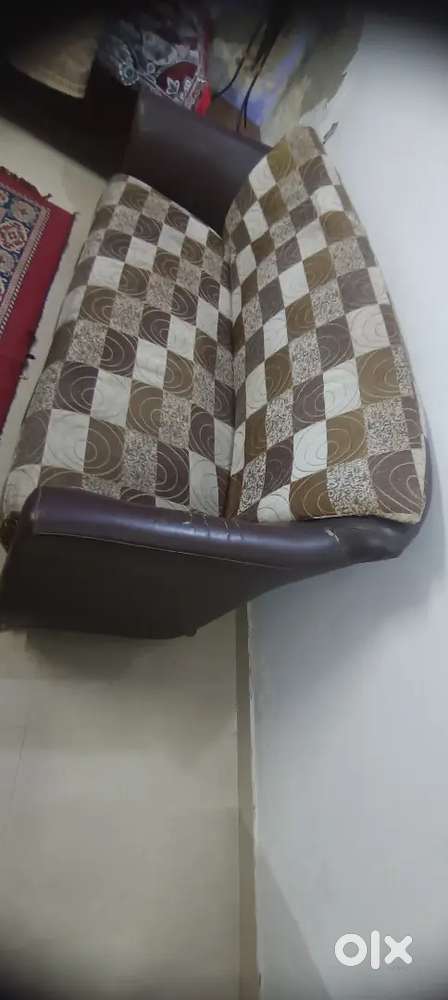 SOFA SET WITH GOOD CONDITION