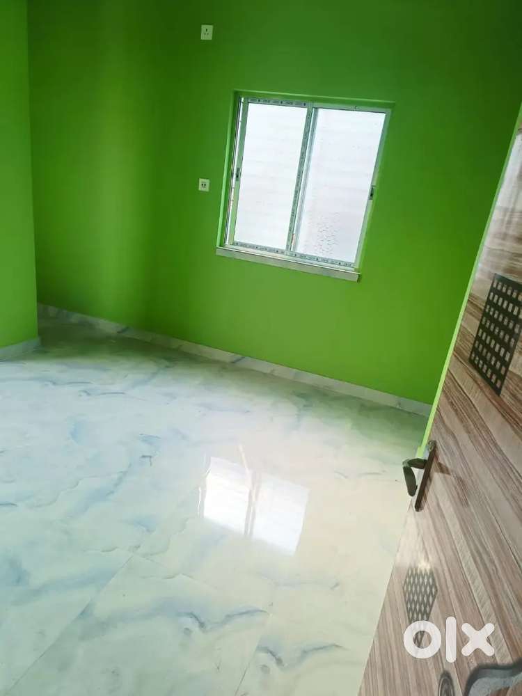 2 bhk flat for rent on e. M bye pass vip nagar