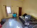 Rooms for rent near Graphic era