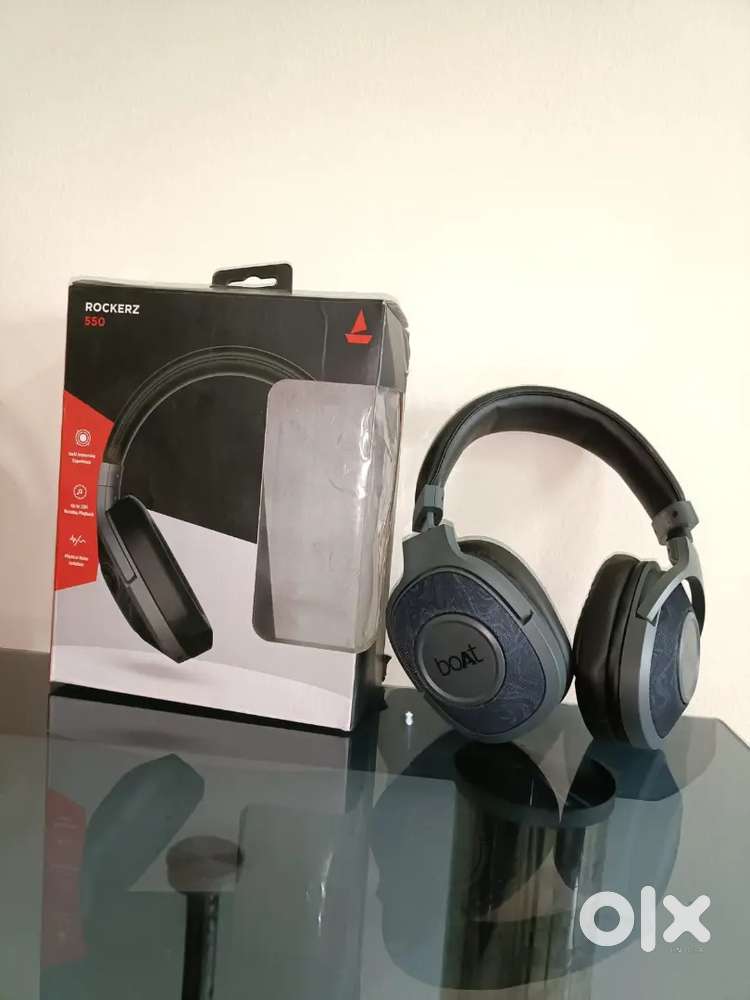 Boat Rockerz 550 Headphones