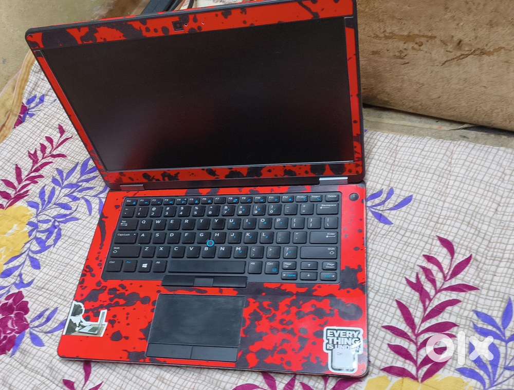 Dell latitude E5470 laptop 8gb ram 256gb ssd storage