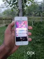 I Phone SE
