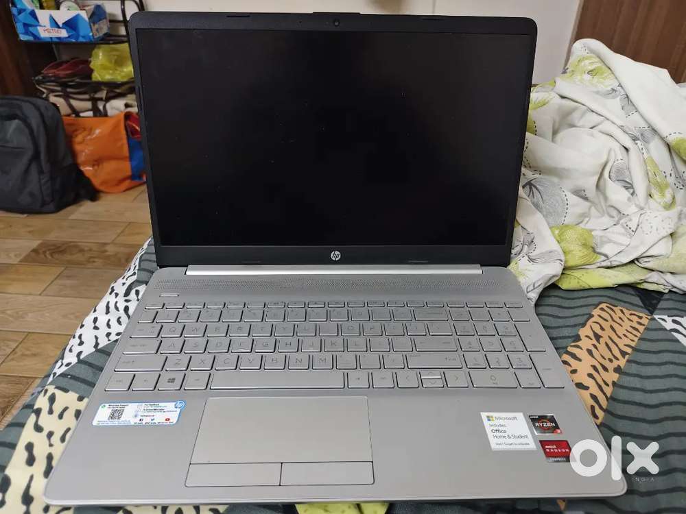 I am looking for buyers for my HP 15s laptop