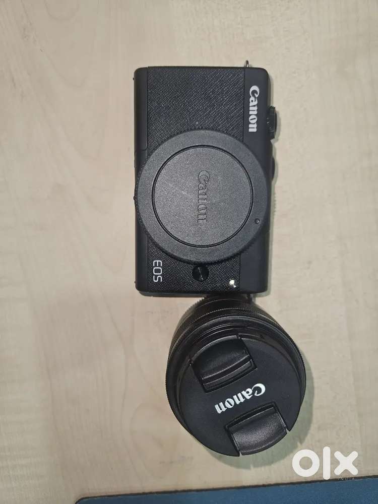 Canon EOS M200 Mirrorless Camera