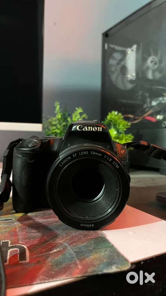 Canon 200D