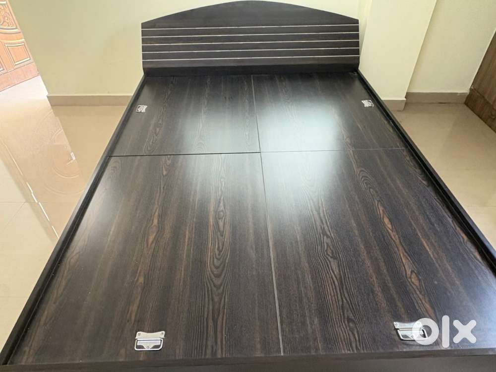 Wooden Double bed