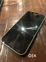 iphone 16 white 128 battery 94% under warranty