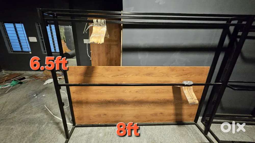 Clothes Racks for Showroom ,Display RACKS MS POWDER COATED,(Black)