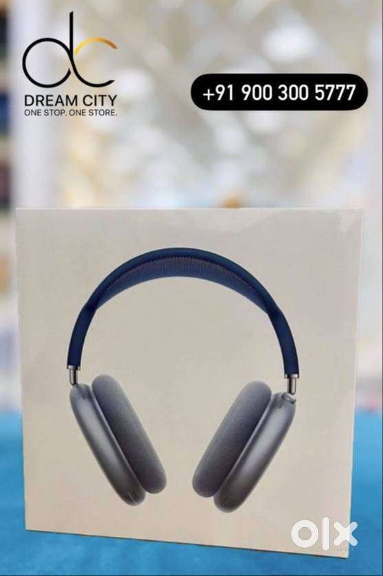 AIRPODS MAX BRAND NEW WITH 1 YEAR WARRANTY