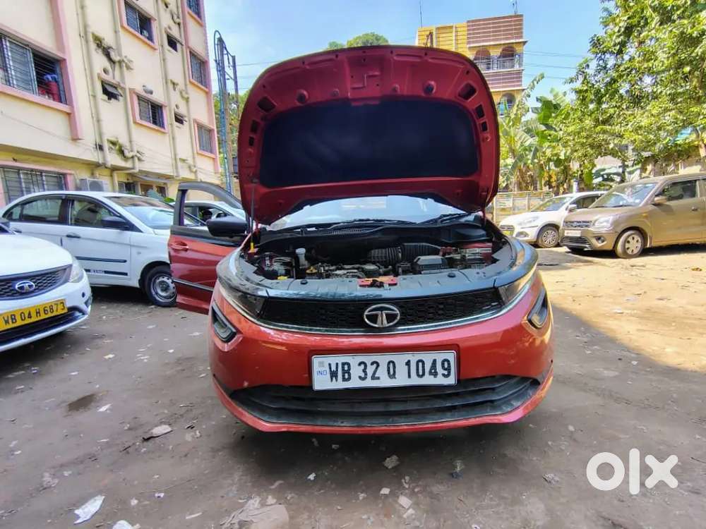 Tata Altroz 2021 Petrol 10500 Km Driven