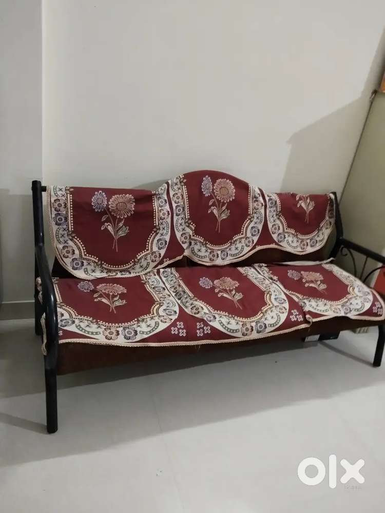 Five seater steel sofa set with covers