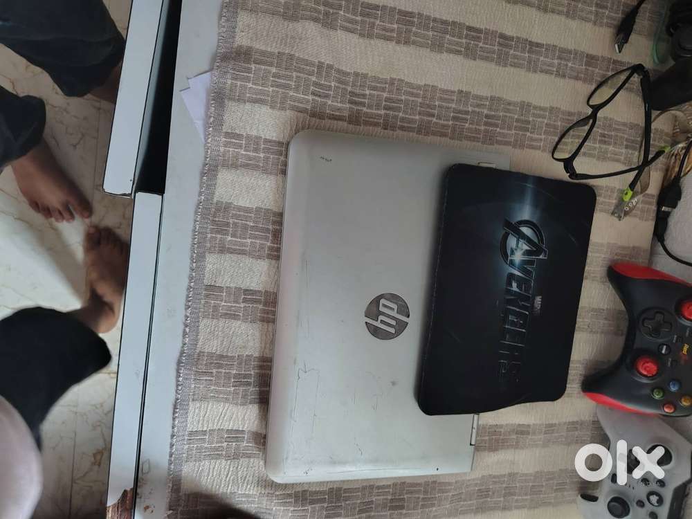 Hp laptop 4gb ram 1 year ago working condition best quality