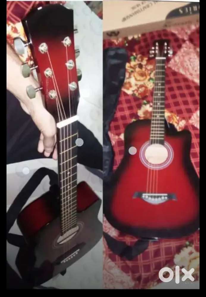 Acoustic Guitar with kepo & new strings...