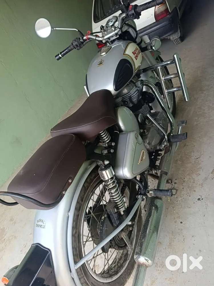 Bullet 350 classic silver colour ..