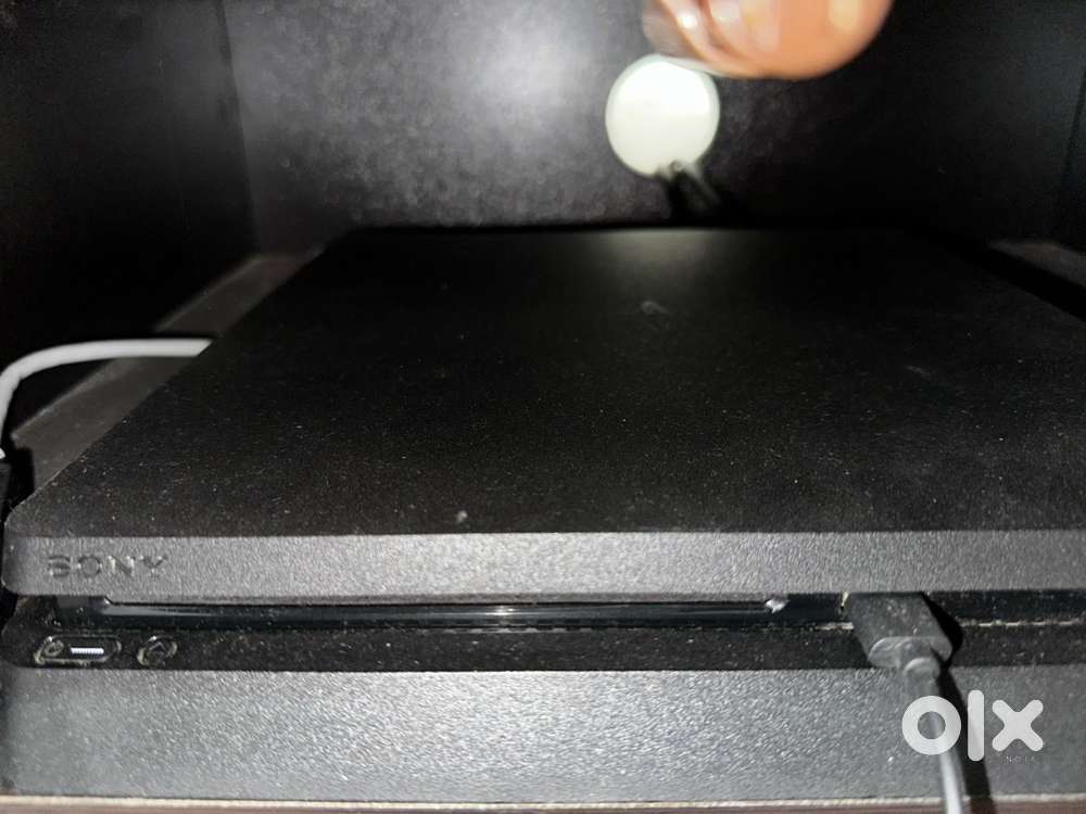 Sony PS4 Slim 1TB