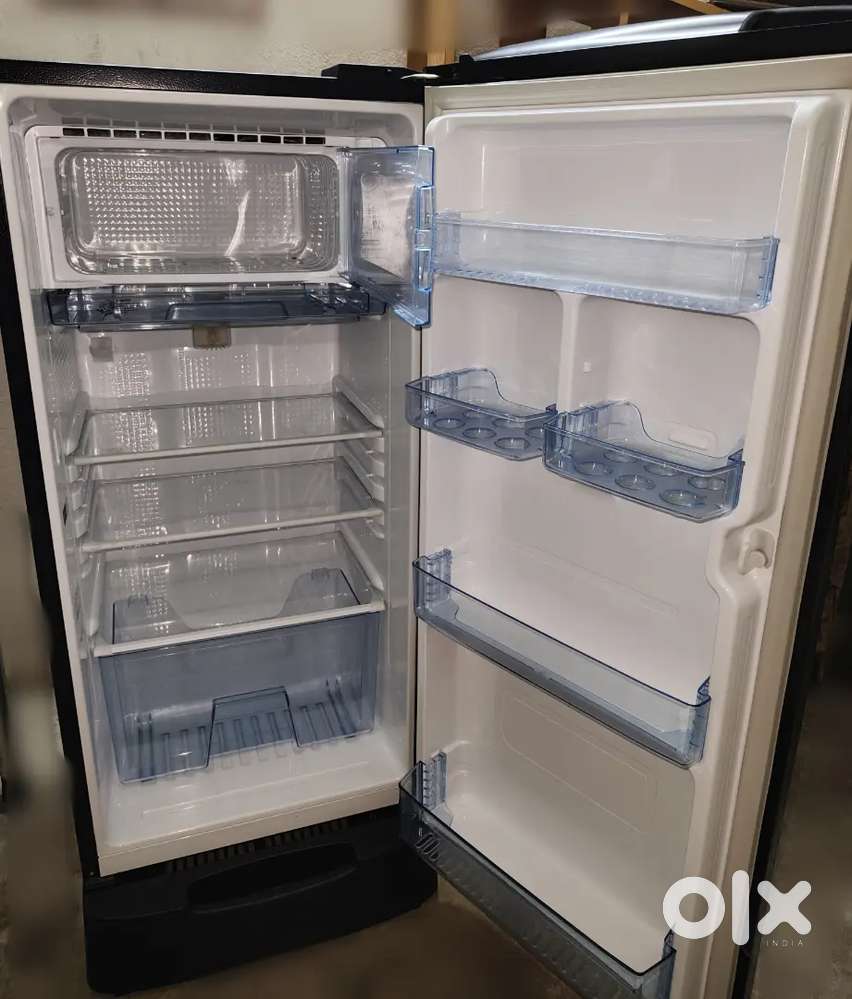 Samsung single door refrigerator, 3 years old, good condition