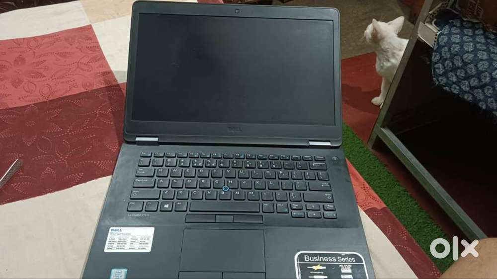 DELL E7470 CORE i5 6 GEN,8GB RAM 256 SSD - LIKE NEW BUSSINESS LAPPIPI