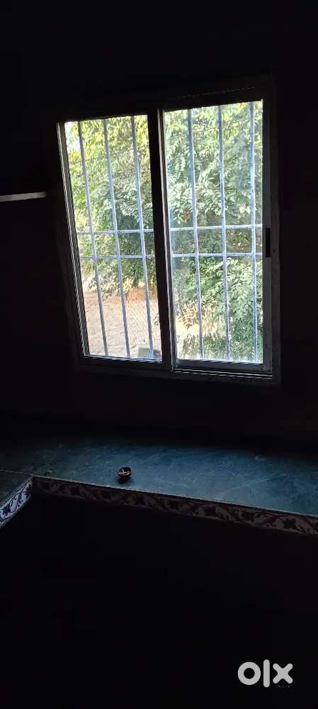 Single room for students for students with attached kitchen