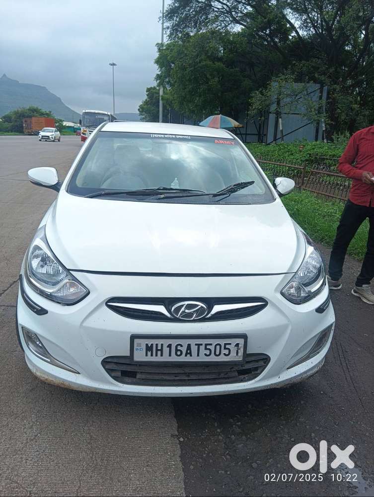 Hyundai Verna 2011 Petrol 100000 Km Driven