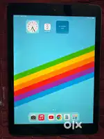 Apple IPAD 5 With sim -128 GB