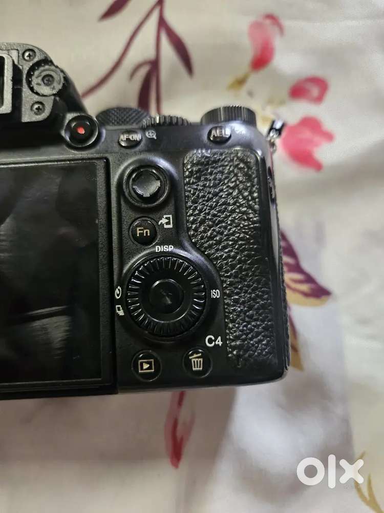 Sony A7iii / Sony A73 with 28 +70 3.5 - 5.6 lens negotiable