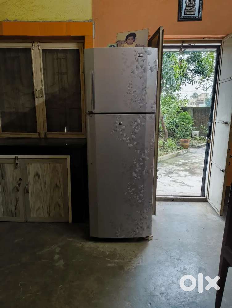 Superb Condition Double Door Fridge for Urgent Sell