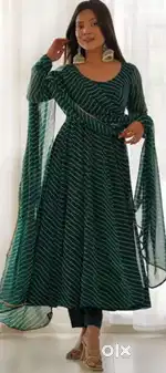 Women ethnic clothes master