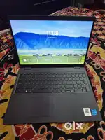 Dell Laptop 5 month old