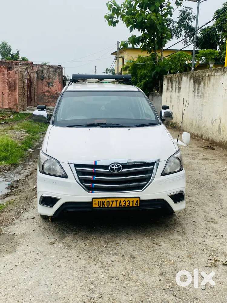 Toyota Innova 2010