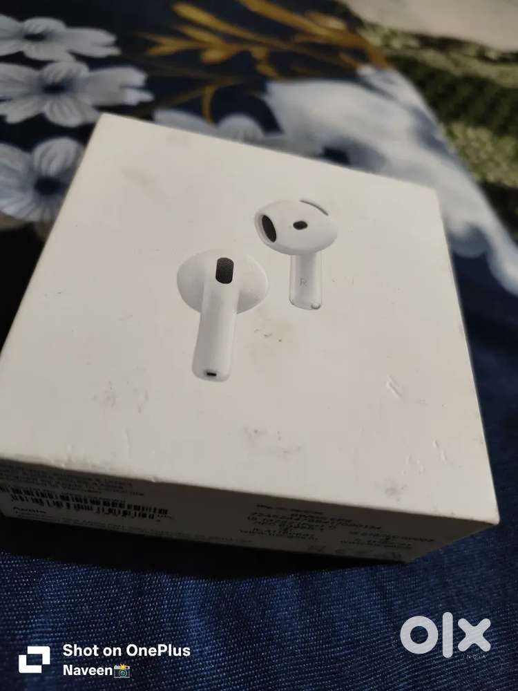 Apple AIRPODS 4 (ANC)