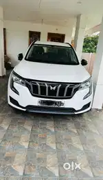 Mahindra XUV700 2022 Petrol Well Maintained