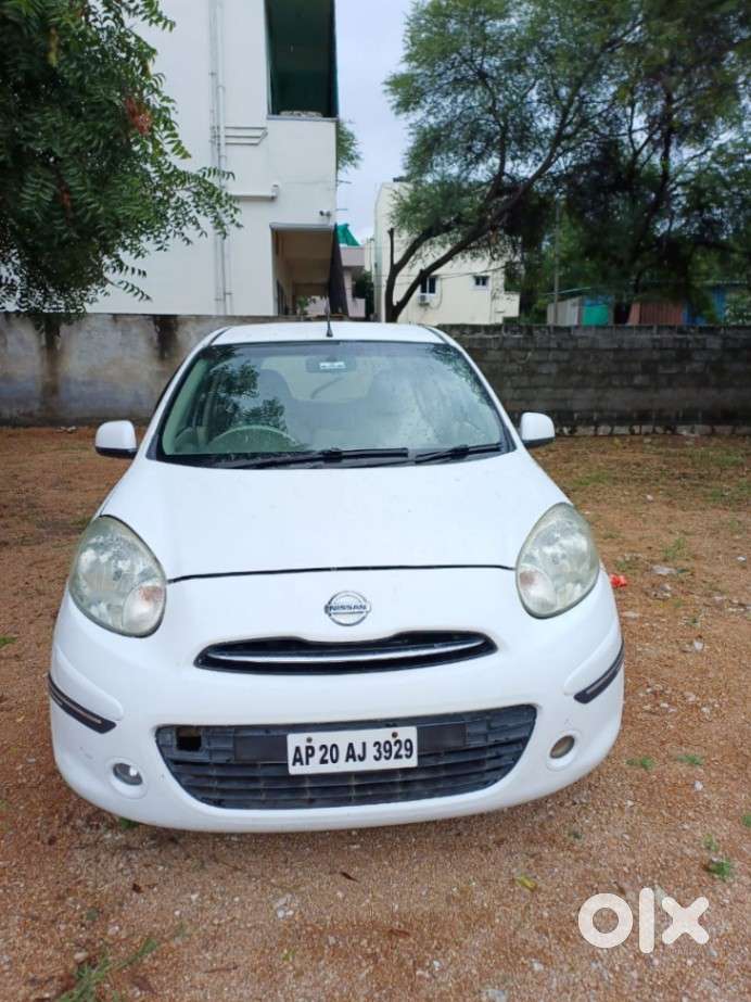 Nissan Micra 2010-2012 XV, 2011