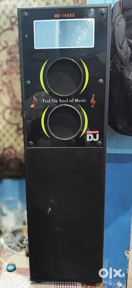 Speaker company movie stars all condition okay