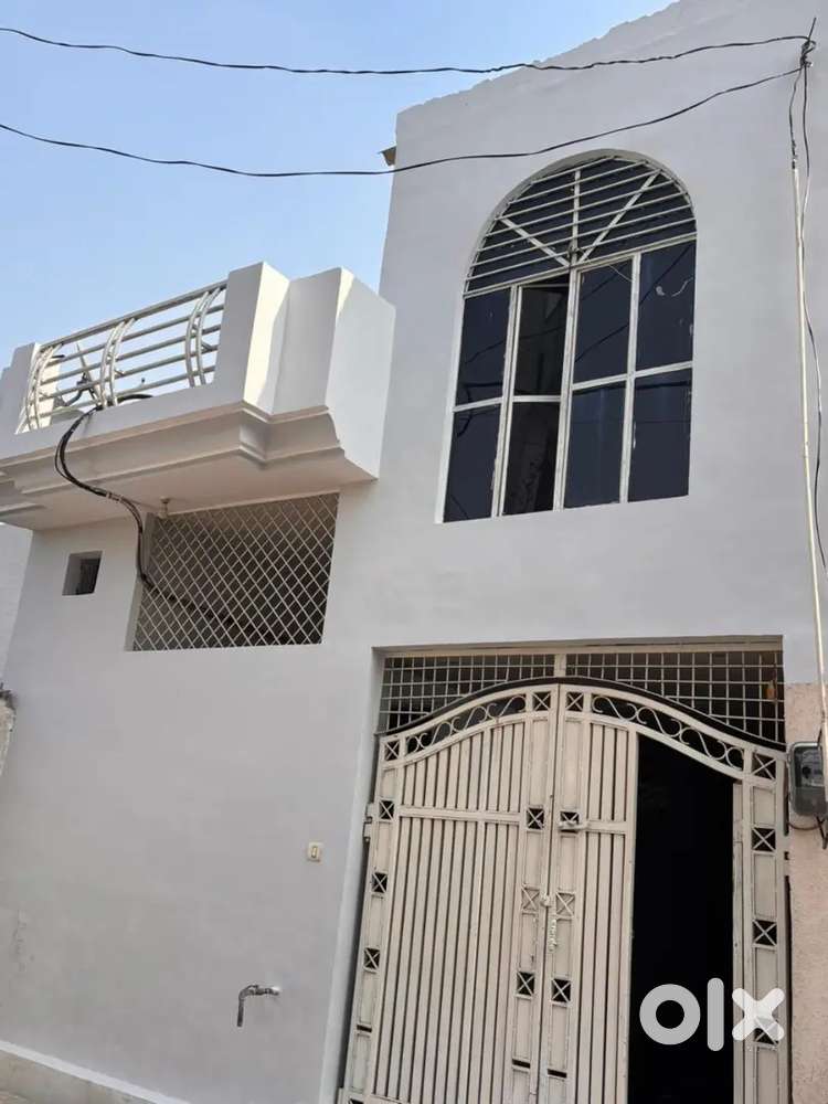 I m salling my house in ishapuram mawana road