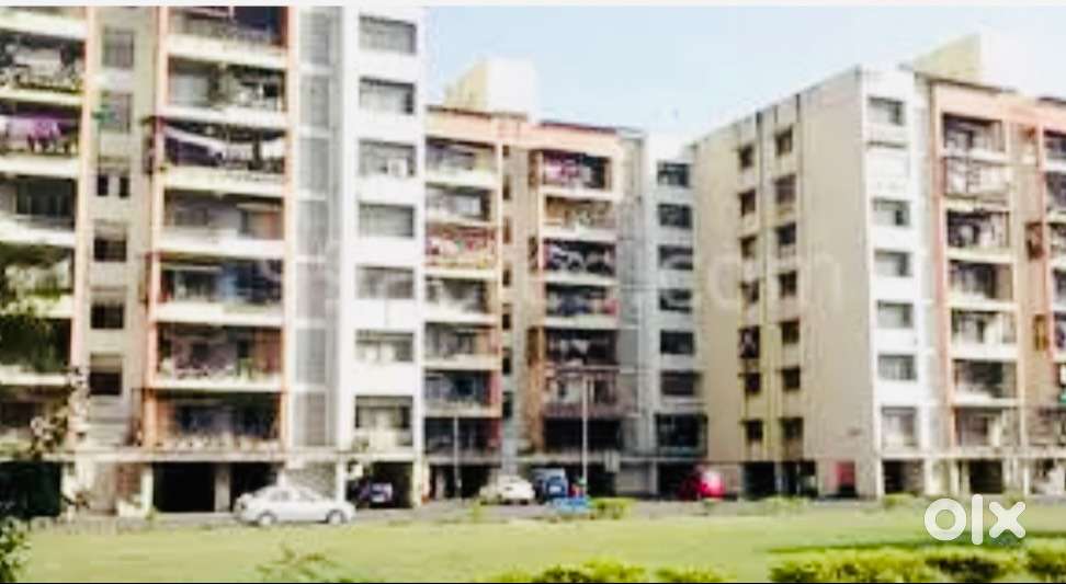 2 bedroom semi furnished apt, near school , dmart,metro at walkable