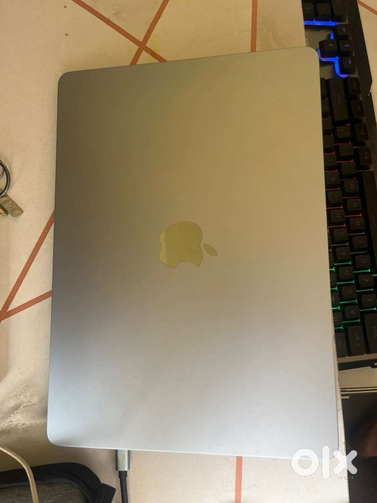 Macbook air m4