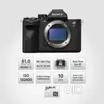 Sony Alpha ILCE-7RM5 Full-Frame High Resolution 61 MP Camera|SEAL PACK