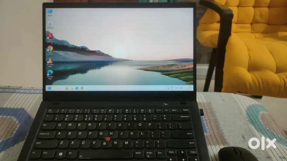 Lenovo x1 carbon with mint condition.