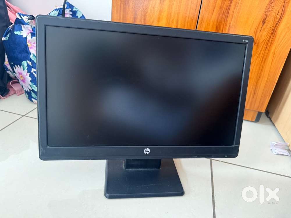 HP V192 18.5” LCD Monitor