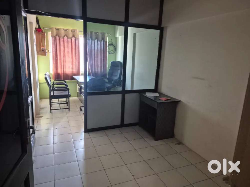 Semi furnished office in star chambers