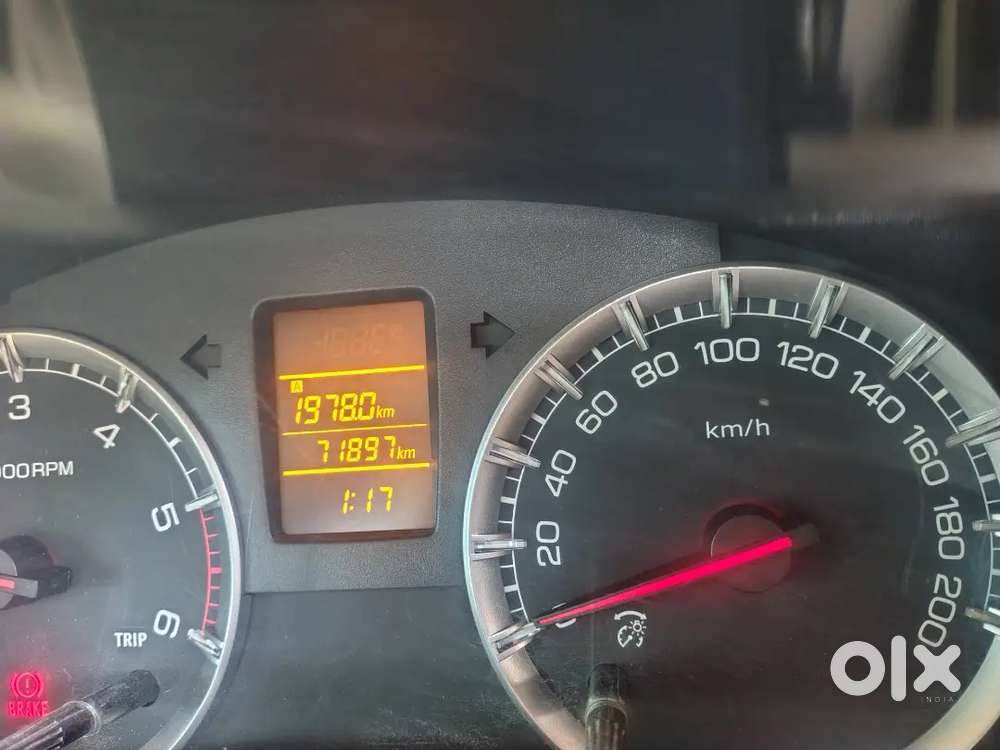 Maruti Suzuki Swift Dzire 2016