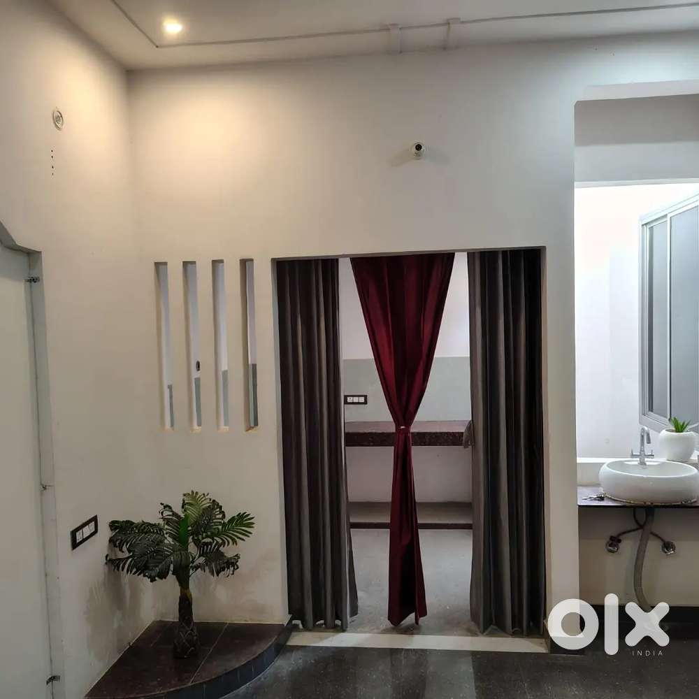 500 to 700 meter distance from medanta hospital, IBM and lulu mall