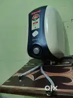Gyser 10 liter with installation 5500