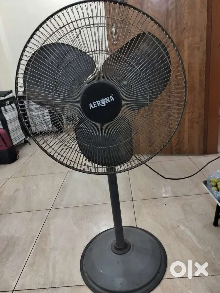 STAND FAN FOR SALE AT DAL MILL ROAD , UTTAM NAGAR
