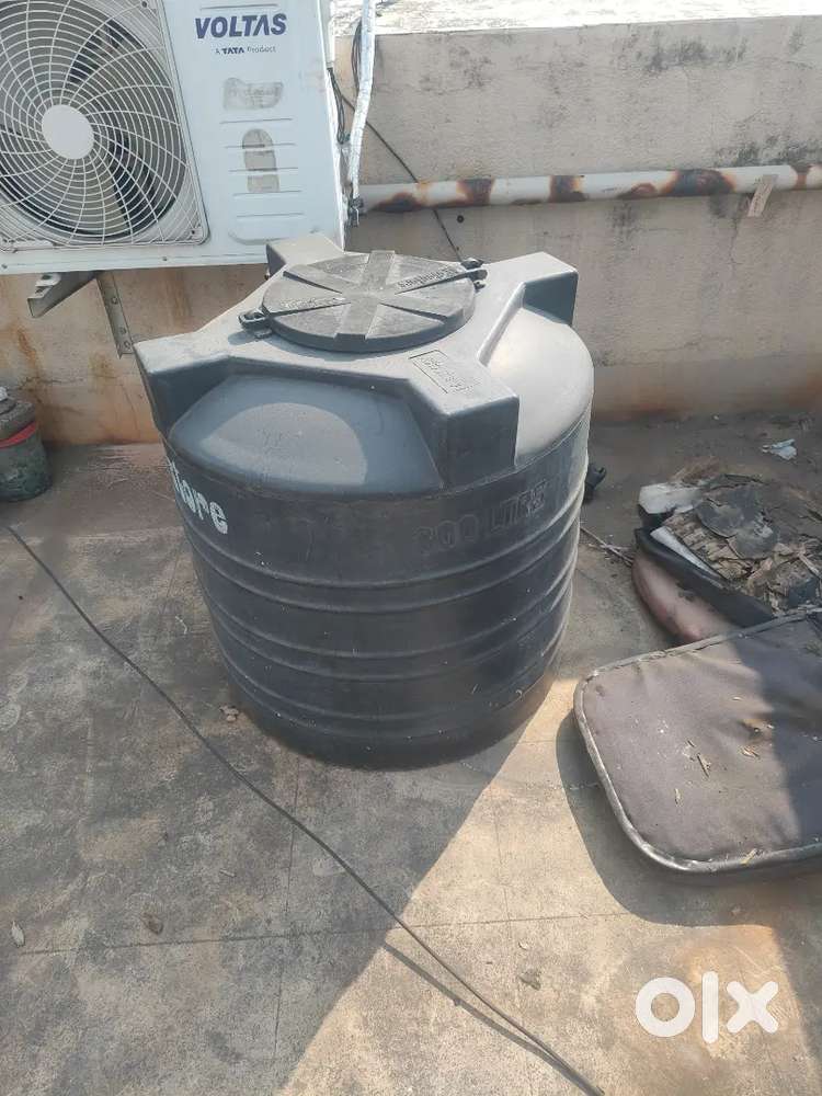 Water tank - 300 litre