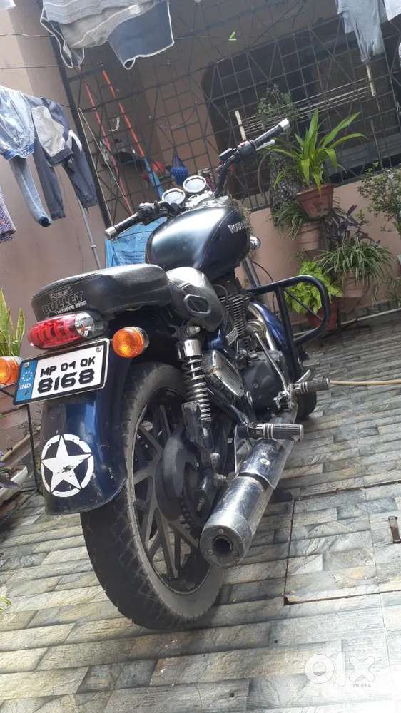 Thunderbird 350cc Blue.