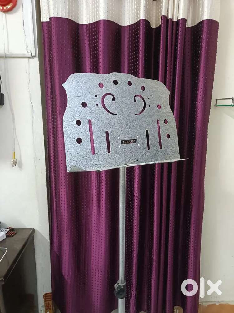 Hebikuo music stand